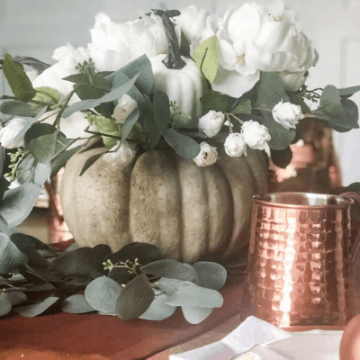 Thanksgiving Table Setting feature image