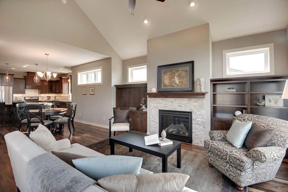 A family room with Alpaca painted on the walls.