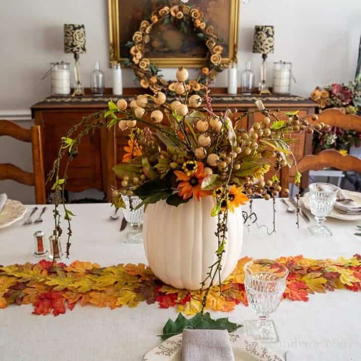 Image for Easy and Inexpensive DIY Thanksgiving Table Decorations
