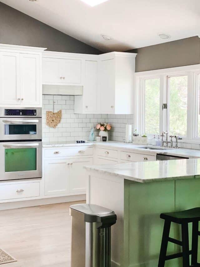 How to Choose the Right Grout Color