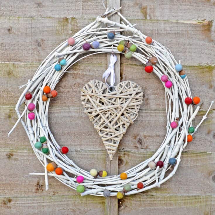 Image for How To Make A Colourful Felted Acorn Wreath