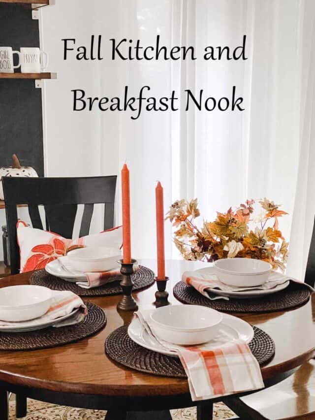 Kitchen and Breakfast Nook Fall Decor