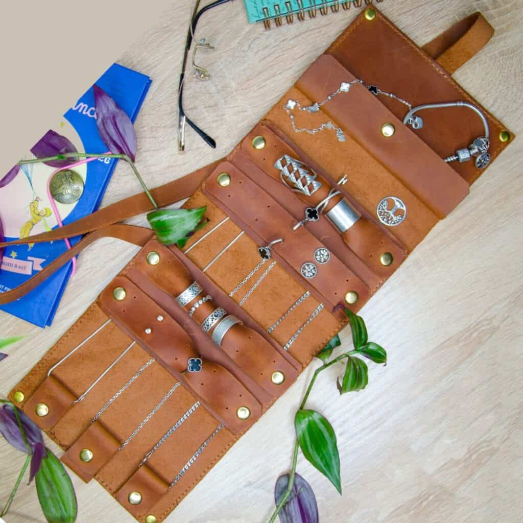 Leather folding jewelry storage for travelling.
