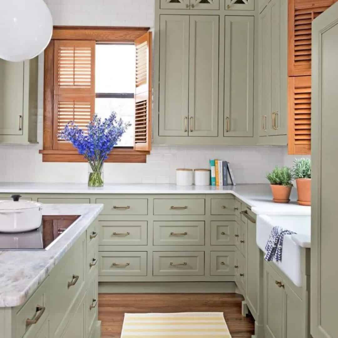 The 9 Best Benjamin Moore Sage Green Paint Colors
