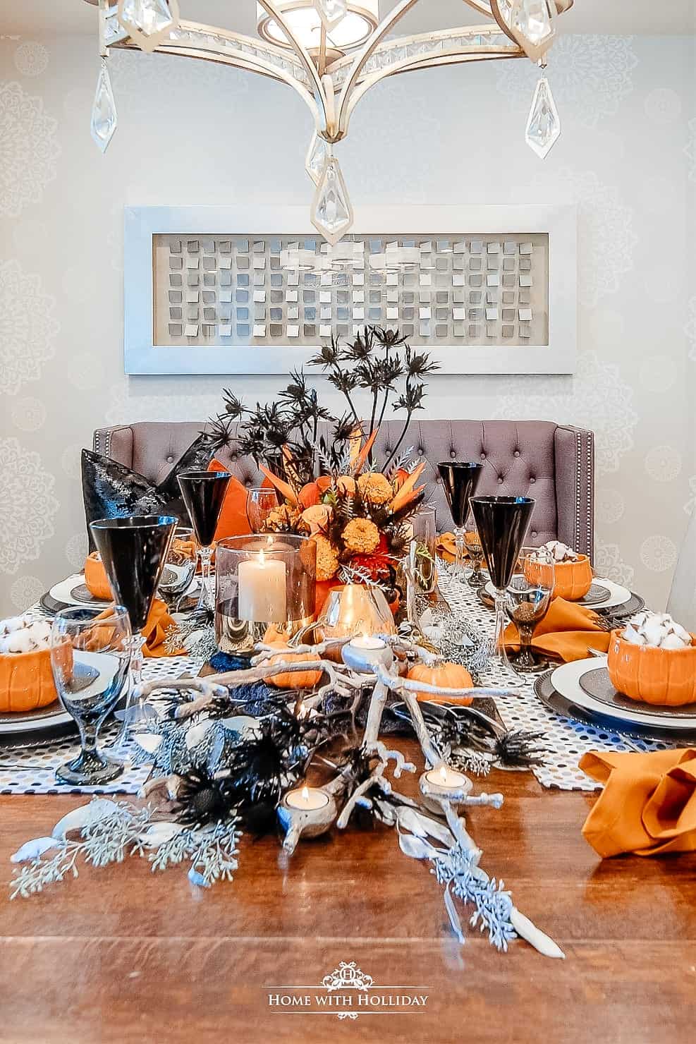 Spooktacular Halloween Table Decor Ideas to Impress Your Guests